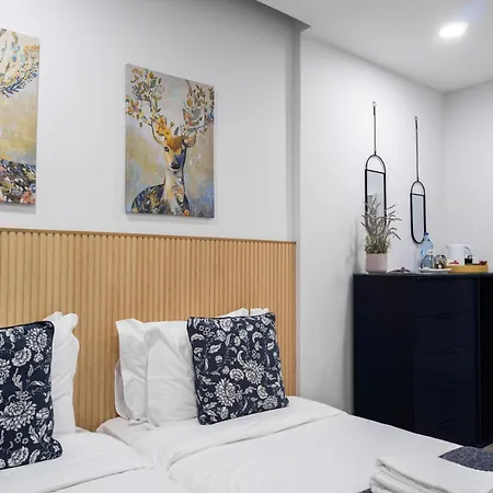 Bella Gaia - Local Guest house 3*